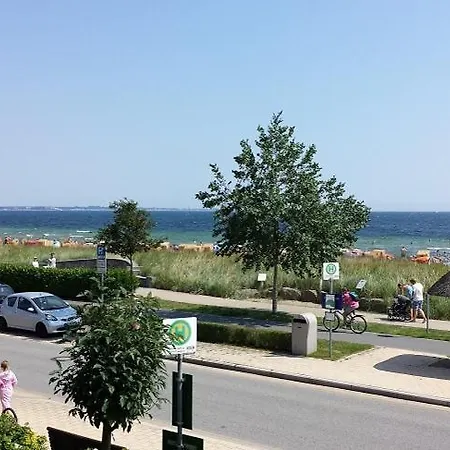 Strandallee 50, Mit Direktem Meerblick *